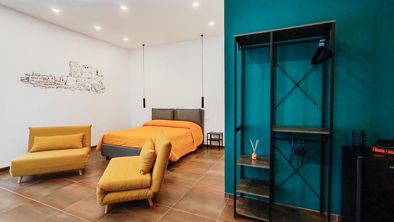 Casa Calu Castel Dell'Ovo Bed & Breakfast Naples Exterior photo